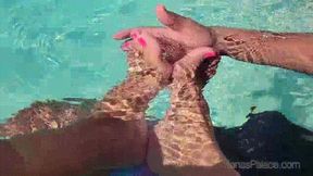 Xana's Pool Foot Rub HD