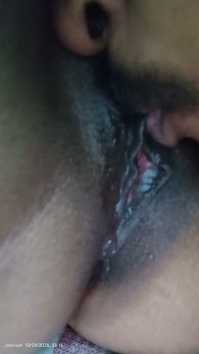 Eating black pussy.wet juicy passy   Clip 2