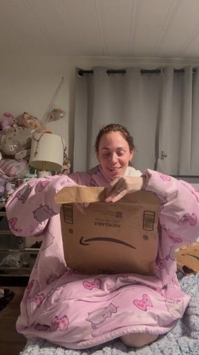 Unboxing my birthday gifts 🎁