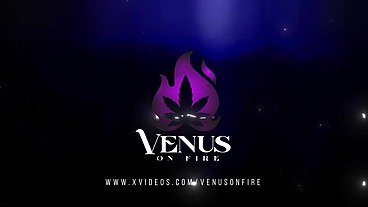 Novinho Dluquinha me deixou toda assada com esse sexo selvagem na janela