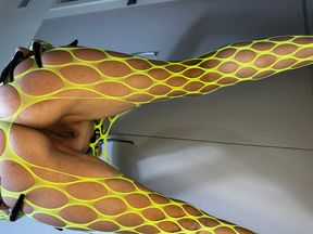 Extreme metal nails, stunning yellow large fishnets, dangerous ass