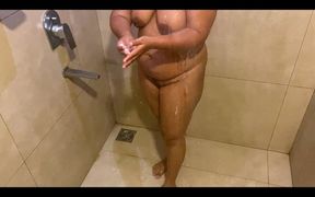 Mallu Kerala Girl's Sexy Bath Time with Dildo & Getting fucked in Malappuram Hotel