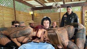 Mia Blow and Ria Red's Mouth-Watering Blowjob on Jordi's Huge Cock