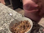 Hung Bodybuilder Unloads Multiple Cumshots Into Cereal