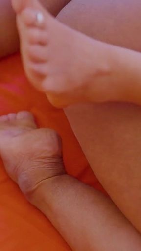 Indian Desi Nurse Started Fucking While She Was Checking His Penis