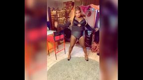 let me give u a sexy lap dance babe neomi lee