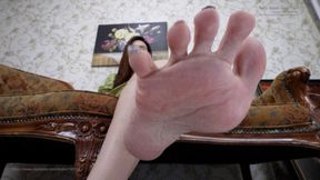 Sexy model Tian xin shows her sexy big 39EU feet8 4K