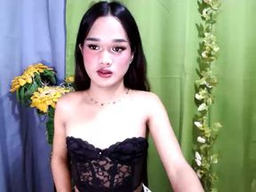 Let Ts_ROSTICAx blow your mind with moan, close-up, and playful.