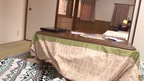 PT4 Sneaking around in a kotatsu and playing pranks on the unprotected lower half of the body!