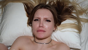 Beautiful Blonde Milka Way Gives Sloppy Blowjob and Takes Cum in Mouth