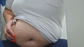 My stomach makes strange noises at work