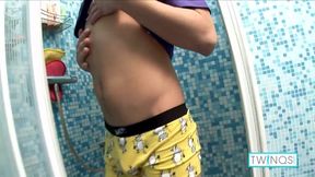Blonde twink Ezra gets stuffed raw masturbates his gaping ass