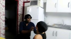 esta perra hace lo que le ordenes , le meten la mano en el culo y se la hacen limpiar , con la lengua , durisimo castigo anal
