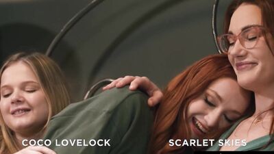 Stepdaughter and BFFs Coco Lovelock & Vanessa Sky finger and eat each other's pussy in MOM'S GIRL - MIL