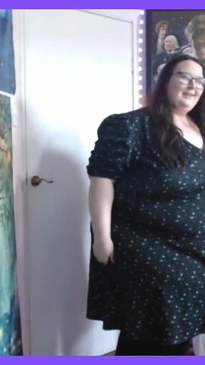 Sexual SSBBW Strip in the Bedroom