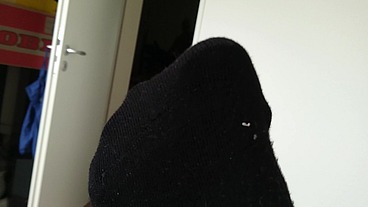 Wichsen mit Schwarzer Stinkesocke