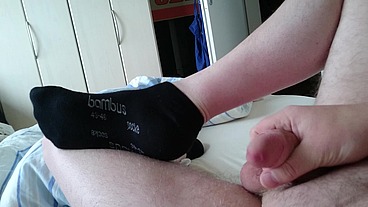 Wichsen mit Schwarzer Stinkesocke