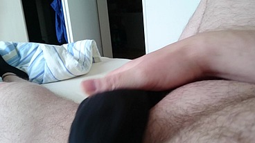 Wichsen mit Schwarzer Stinkesocke