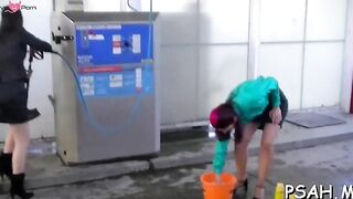 Hot MILF Uses Sex Toy to Satisfying Her Huge Orgasm