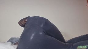 Brunette Farting in Black Leggings - by Anita Perverse - Full Video