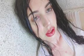 Annabelle Lane Douche Gape