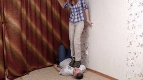 Tall and strong hottie presses boy`s face with her massive punk shoes again and again, vf0896x 1080p