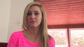 Gorgeous Lilly Banks hunk′s Hard Cock Stretches Teen′s Pussy