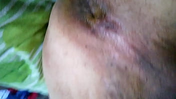 MOSTRANDO MIS HUEVOS, PENE Y ANO