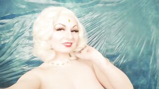 beauty nude milf with natural titties pose by her super