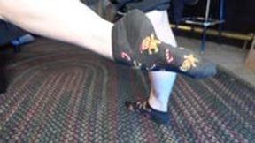 Christmas Socks and Muscular Calves MP4 1080 Silent Clip