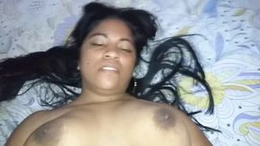 Primera vez anal de esta morena segunda parte pide que lo meta suave