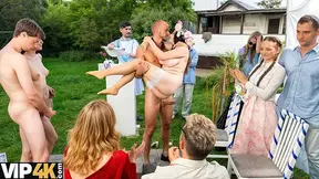 Bride's thick butt and breasts steal the show on her wedding day