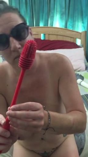 Groom eating orgasm! Clean up every last drop smoking