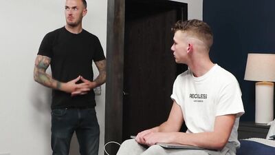 Hairy Hunk Stepdad Fucks Twink Stepson