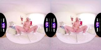 TmwVRnet com Anjela Vital Fingers in pulsating pussy