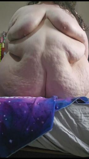 SSBBW BELLY AND BOOBS PLOPPING