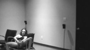 ”Sexy Babe waiting & Fingering Beaver”