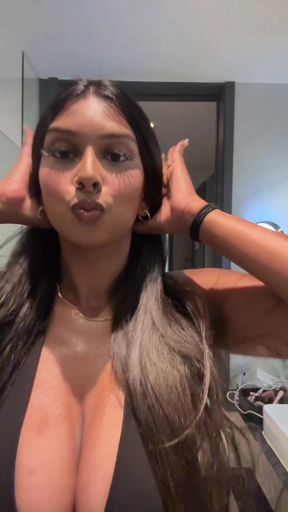 College Indian teen goes viral on TikTok