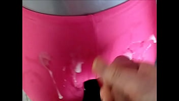 Slow-motion cumshot 15... sperma-fetish