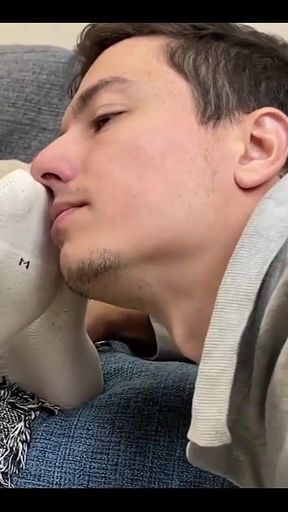 Roommate Gym Sweaty Feet Worship and Smell Ep 2