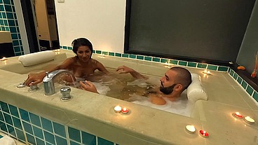 Painful Anal Fuck In The BathTube - Amateur Homemade Couple