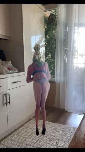 Midget sexy sissy very horny