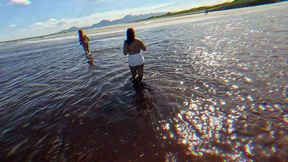aventuras do casal mattos flagra na praia: nicoly mattos e lukas zaad dominam a novata raquel hot em cenas de sexo selvagem ao ar livre!