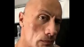 Ceja sexymente levantada. uwu :3