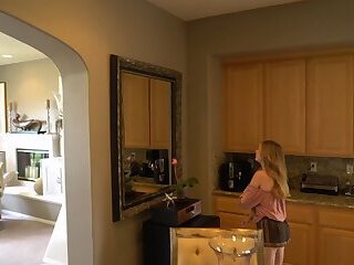 18 Year Old Hannah Hays Creampied