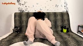 Blindfolded Furry Haul - masturbation fantasy