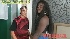 fernanda chocolate ela e uma acompanhante de luxo ela atende muito bem