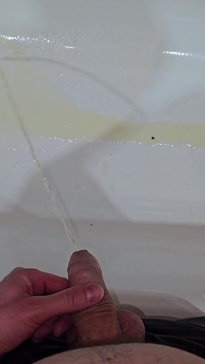 Peeing to the Bathtub