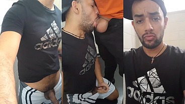 Casado me mamou e eu chupei ele até jorrar leite na minha boca daquele pau pequeno