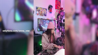 Cute gamer girl shows you her special kirby technique